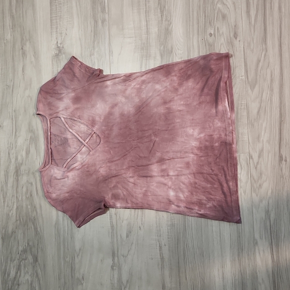 American Eagle Outfitters Tops - American Eagle soft and sext strapy tee